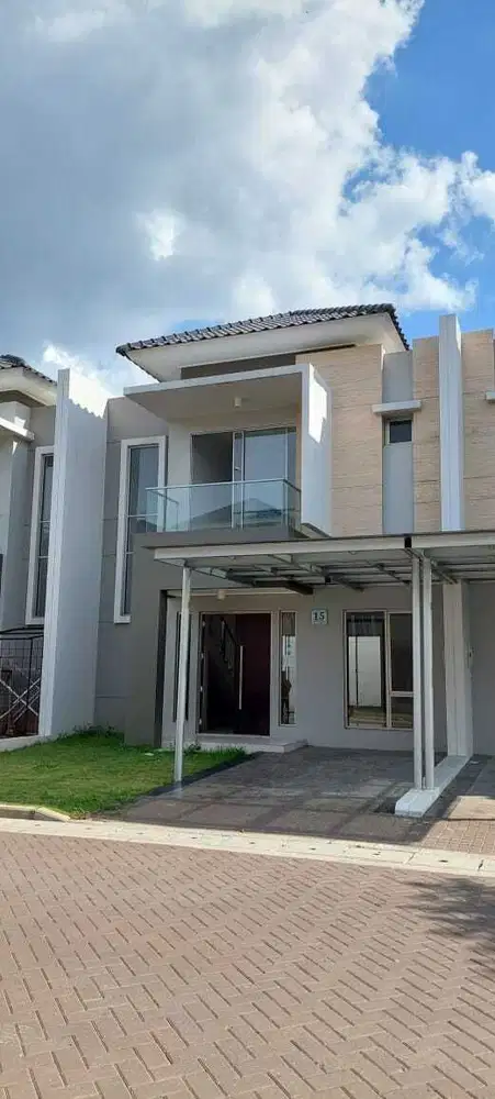 sewa rumah pik termurah uk 8x20 pine 2 lantai cluster bagus siap huni