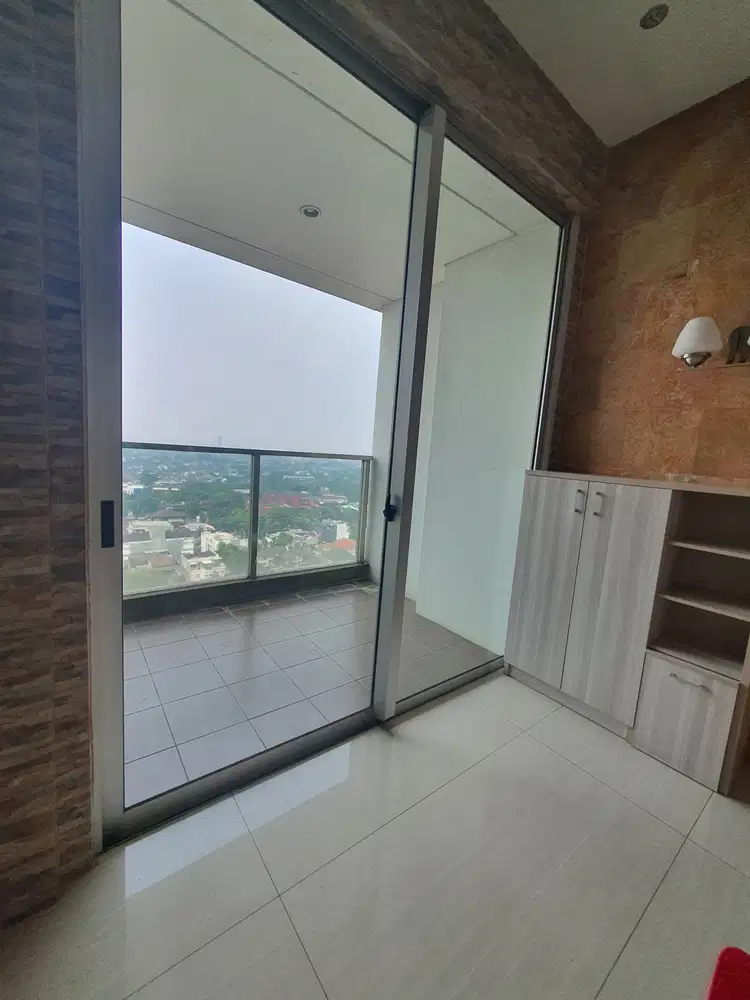Kemang Village Infinity 3BR 132m2 private lift LDA86