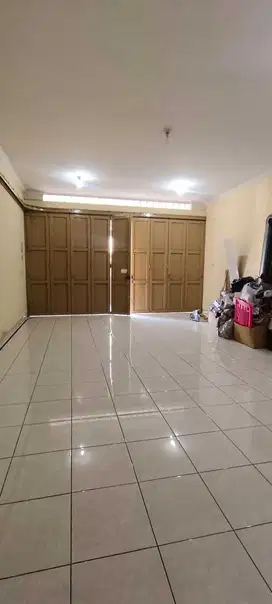 Ruko Strategis Siap Pakai Usaha di Taman Kopo Indah 2