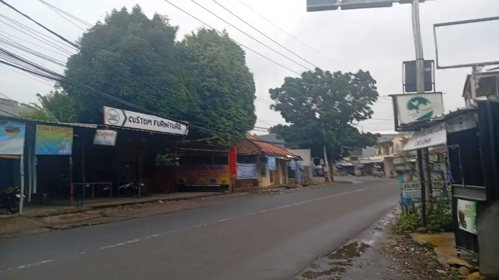 Toko dan kontrakan Pinggir Jalan Raya Kalimulya Depok