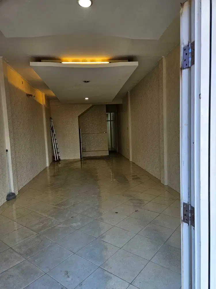 Disewakan 60jt Ruko Taman Palem, Jakarta Barat
