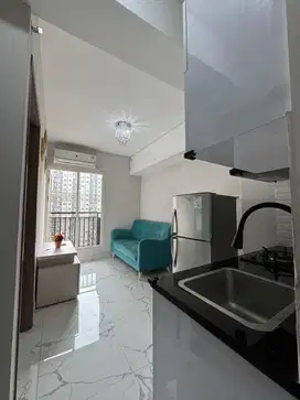 DIJUAL APARTEMEN PODOMORO GOLF VIEW TIPE 2BR FULL FURNISHED BU 450JT.