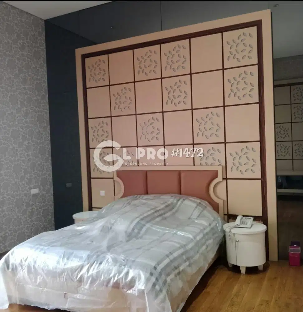 Disewakan Rumah Mewah Luas Tanah 450m2 Furnished Siap Huni di PIK
