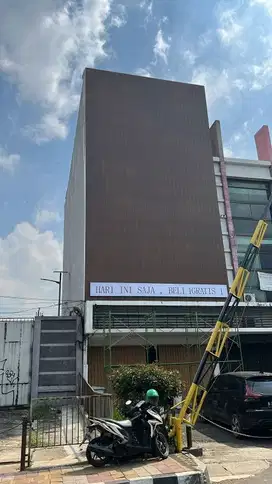 dijual ruko 4 lantai tangcity hadap jalan perintis kemedekaan