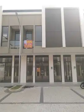 Sewa ruko 2 lantai posisi bagus Verona Junction, Gading Serpong