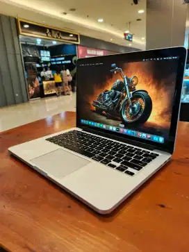 Macbook Pro Retina 13 inch 2015 i5 Ram 8GB SSD 256GB