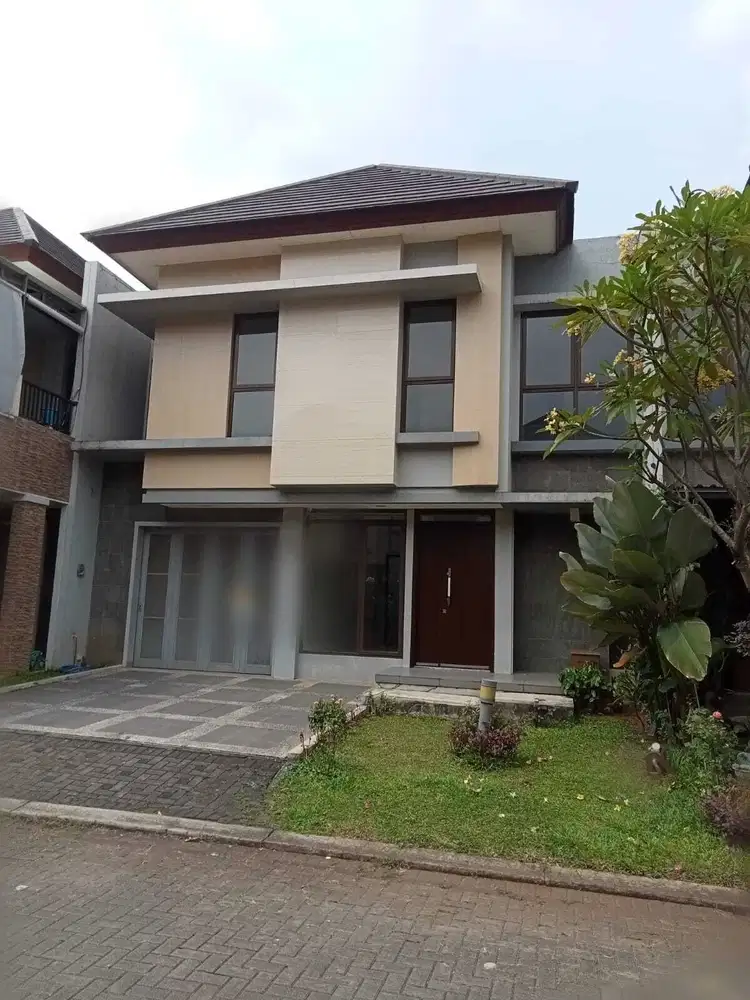 DIJUAL  Cepat Rumah Di Cluster Eminent  BSD City Tangerang Selatan
