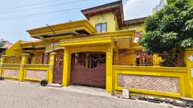 ‼️Luas 256 m²‼️ Rumah Classic Murah di Karah Ketintang dekat Kebonsari
