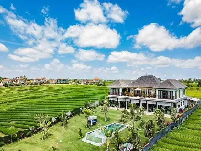 DIJUAL VILLA LUXURRY FULL VIEW SAWAH DI CANGGU BALI