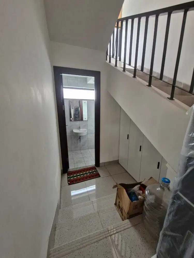 Dijual Rumah Mewah Minimalis Modern Furnsih Di Area Exlusive Podomoro