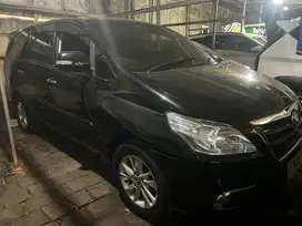 Toyota Kijang Innova 2013 Bensin