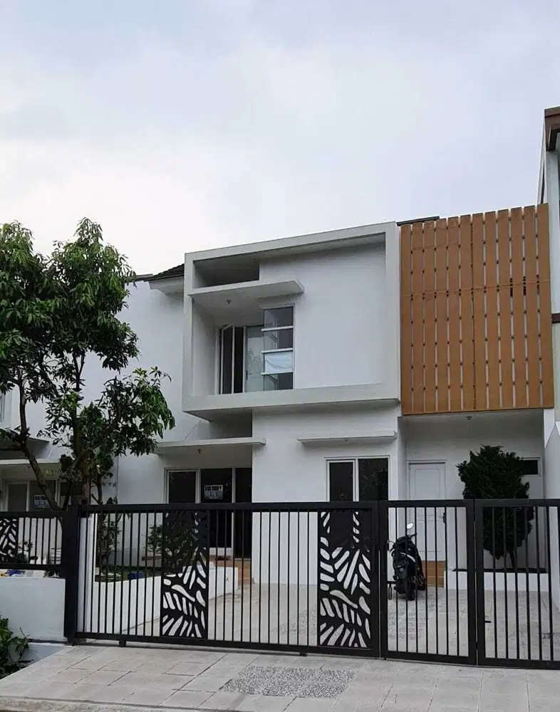 DIJUAL RUMAH LIVISTONA, BOGOR view gunung Bogor.