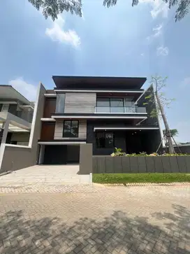 BARU GRESS RUMAH SPLIT LEVEL MEWAH NEWTON HILL CITRALAND