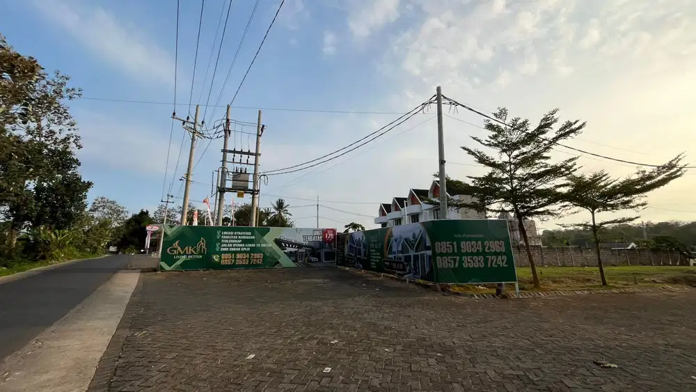 Rumah Modern Minimalis  Kedungrejo, Pakis  Malang harga terjangkau