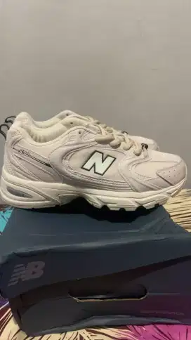 Sepatu New Balance 530 Ivory Beige Original