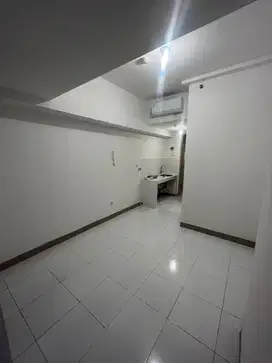 disewa apartemen tokyo riverside studio ac + waterheater pik 2