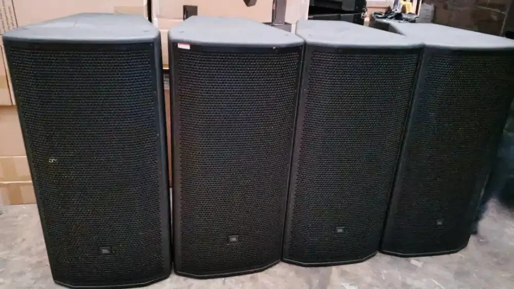 Speaker aktif JBL PRX 800/835 Three way 2 pasang 4 unit