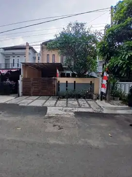 Dijual 1 Unit Rumah Semi Furnished PURI GADING BOULEVARD, BEKASI