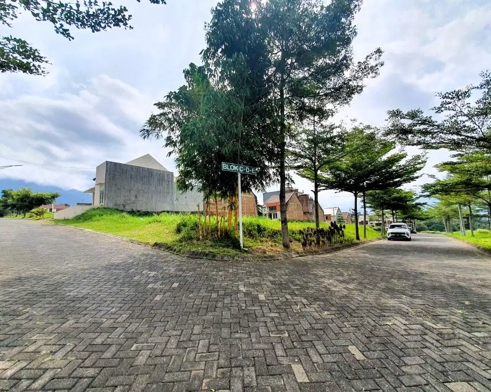 DI JUAL KOST EMERALD 2 MENIT DARI KAMPUS UIN FAKULTAS KEDOKTERAN DAU