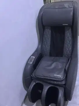 Kursi pijat advance