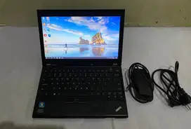 Laptop Lenovo Thinkpad X230 8/320GB