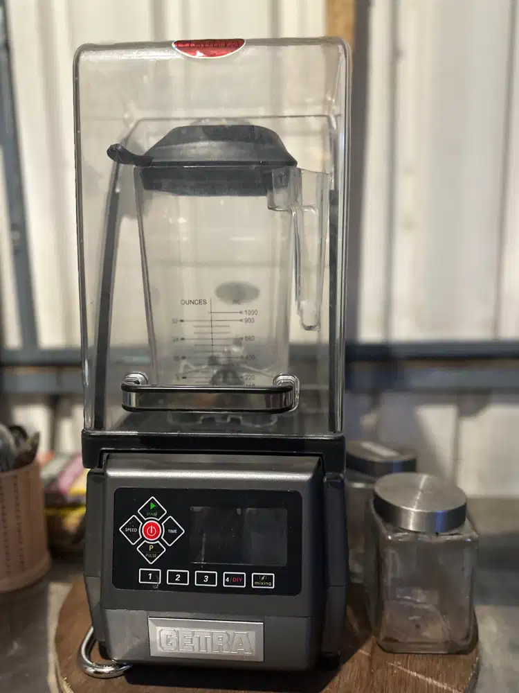Blender Getra kondisi masih baru dipakai