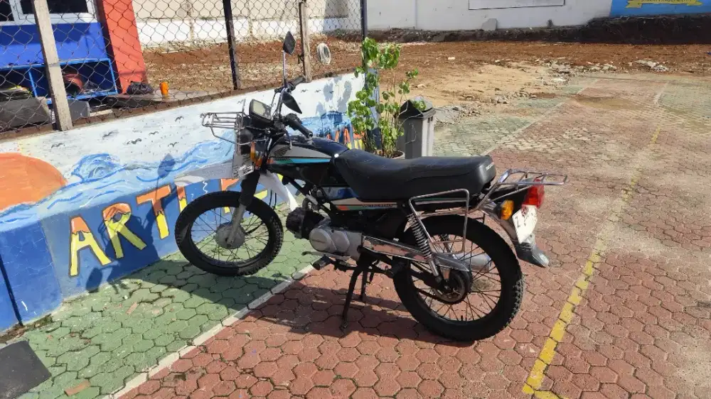 Honda win 100 tahun 2002