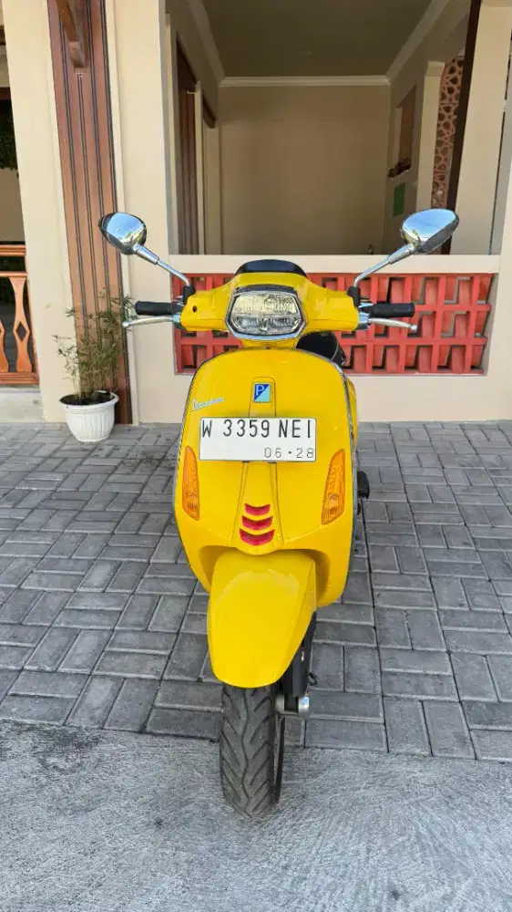 Vespa Sprint 2023