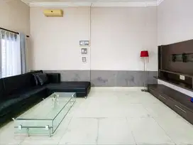 Villa di Komplek Cemara Asri