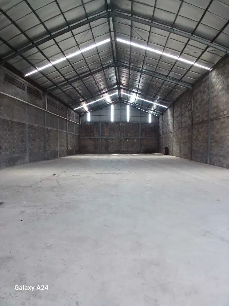 Disewakan Gudang Sayap TKI Kabupaten Bandung