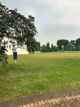 Kavling luas posisi bagus Paramount Hill Golf, Gading Serpong