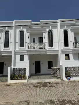 Jual Rumah Jagakarsa Pinggir Jalan Akses 2 Mobil Lokasi Strategis