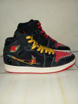 Jordan 1 Mid SE Siempre Familia