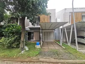 Dijual rumah 2 lantai, cluster prestigia eminent di bsd. Harga nego!