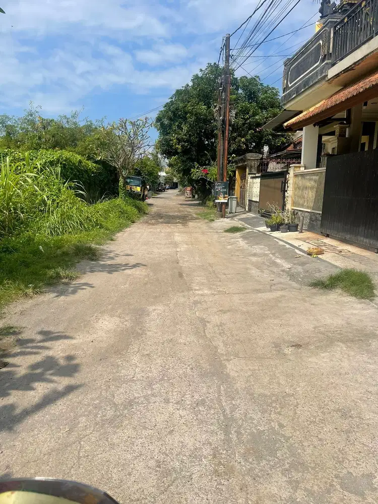 Dijual tanah kosong Sudah tembok keliling Lokasi tkd badung 13 Renon