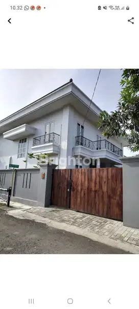 RUMAH MEWAH Modern