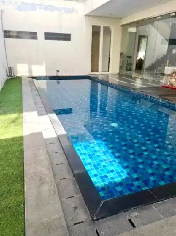 Premium Rumah Minimalis 2 Lt Pool Graha Family