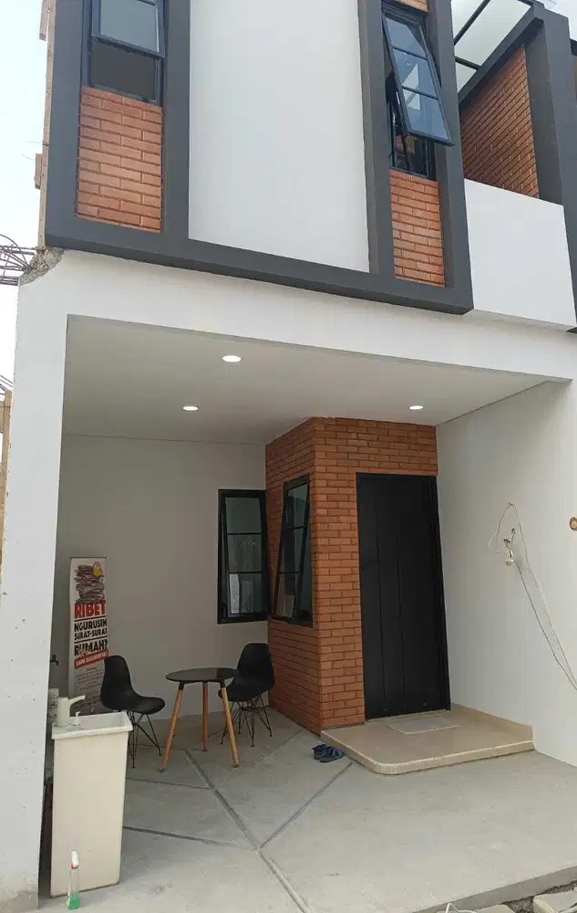 Dijual rumah baru 2 lt Pasar Kembang lt 34 m2 lb 68 m2 ada     2 kt 2