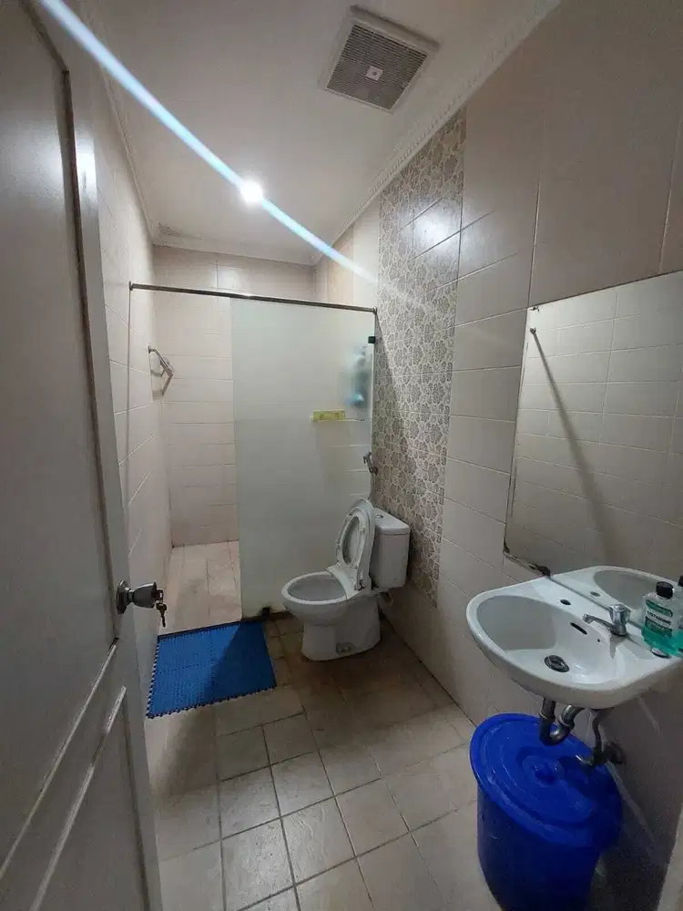 Dijual Rumah Mewah Modern Di Area Taman Mutiara Cimahi Tengah SHM