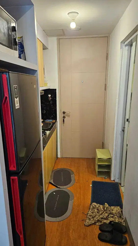 Disewa apartemen tokyo riverside pik 2 full furnish kasur ditarik