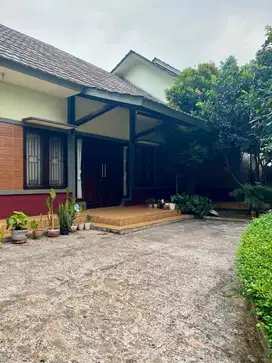 Rumah Luas Siap Huni di Cikeas