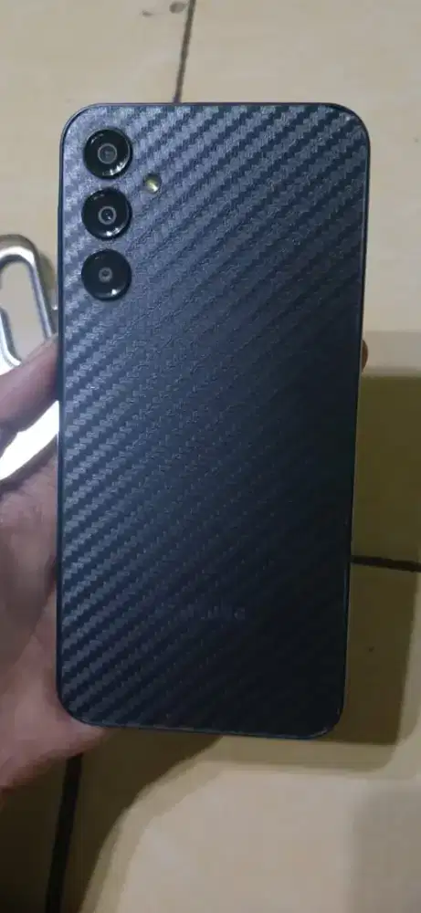Samsung a24 black 8/128