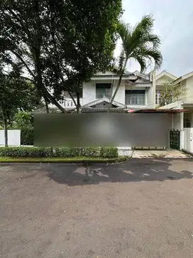 Rumah 2 lantai di Bintaro sektor 9