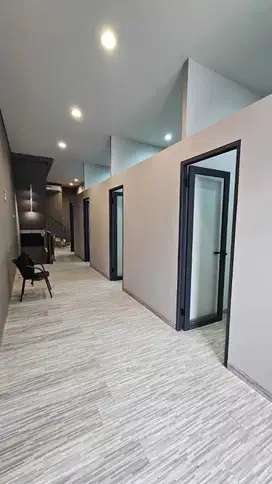 Ruko di Jalan Raya Kopo bandung sangat strategis siap pakai baru renov