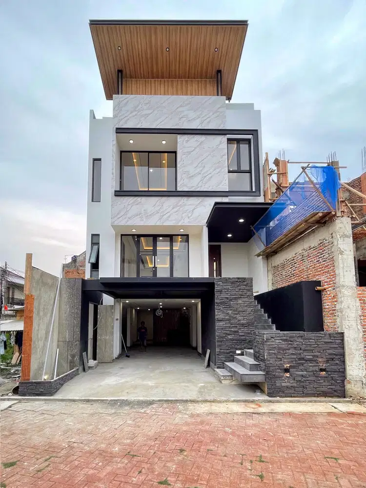 Rumah Baru Mewah Dalam Cluster Besar Akses Strategis Di Jagakarsa
