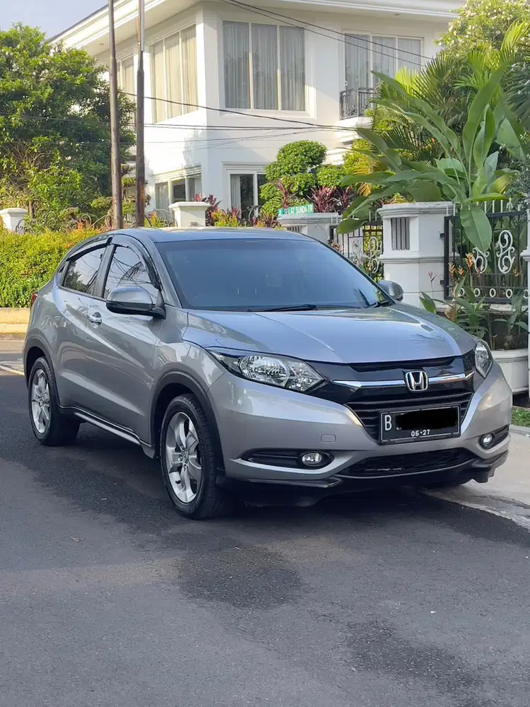 Honda HRV 2017 HR-V E AT (HARGA CASH)