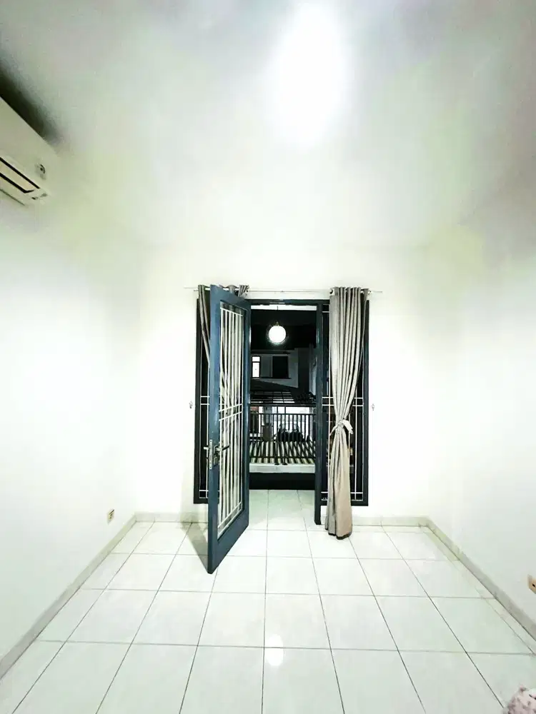 TURUN HARGA RUMAH SIAP HUNI NUSA LOKA BSD