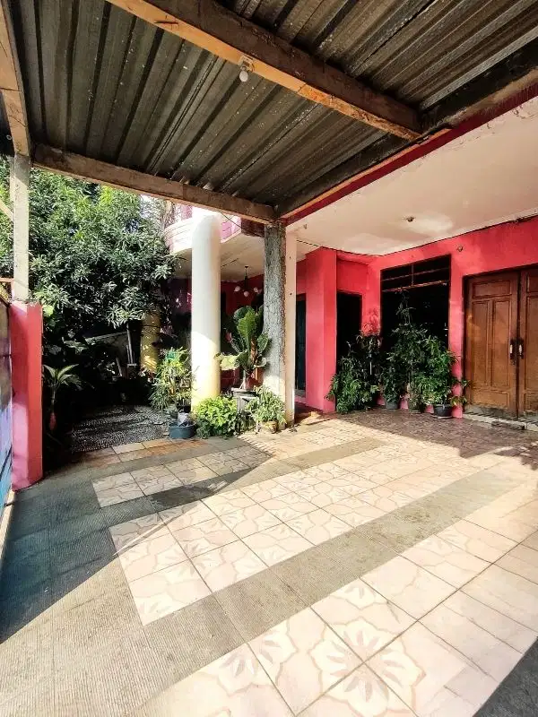 Dijual rumah keamanan 24 jam Duren Sawit Jakarta timur