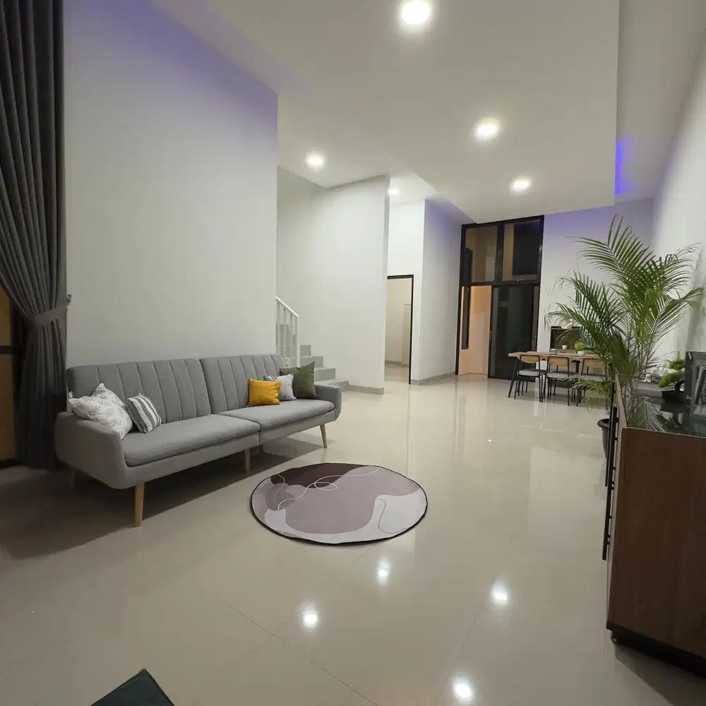 jl kaliurang dekat PLN jl banteng, rumah full furnish dijual murah