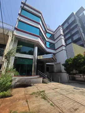 FOR SALE & RENT Gedung 4 lantai Di Menteng Jakarta Pusat Lt. 385m2 (fi